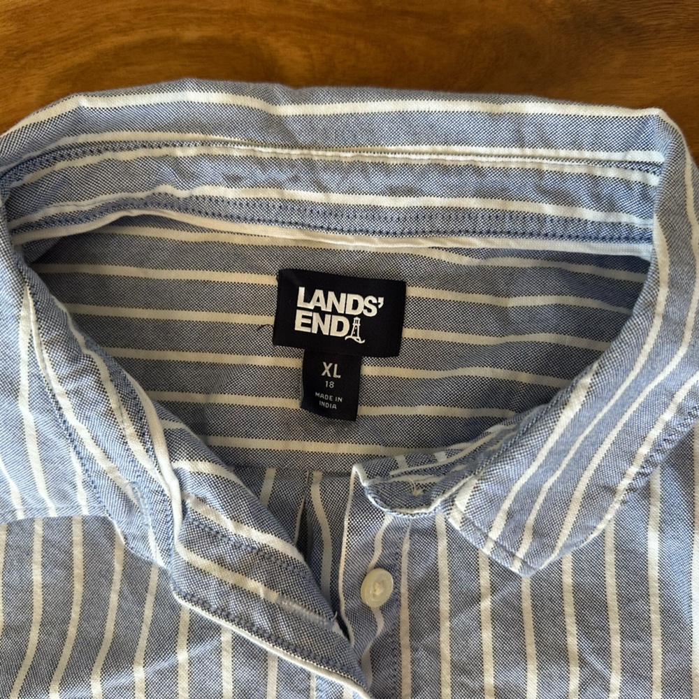 Lands’ End Blue and White Striped Button Down Shirt size XL - Picture 5 of 5